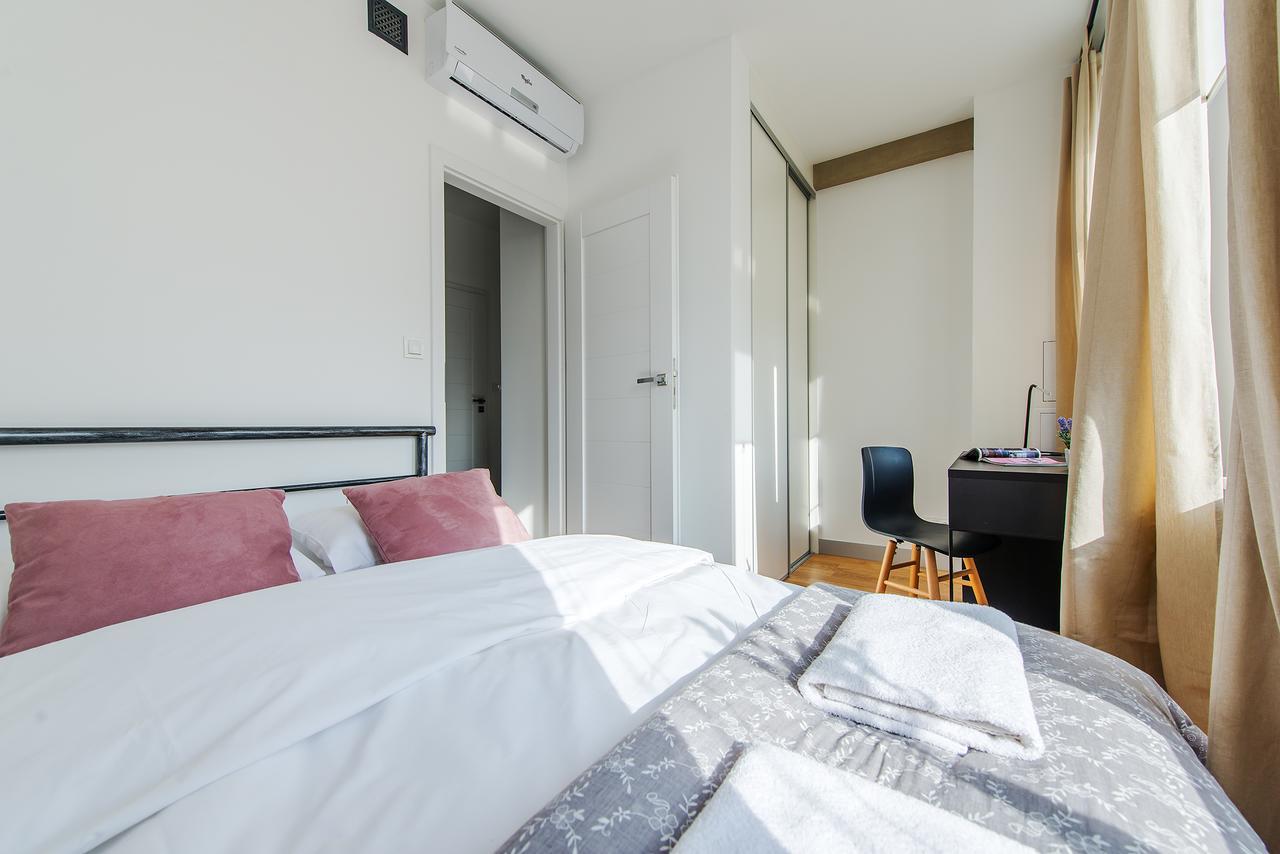 Chmielna 73 P&O Serviced Apartments Warszawa Eksteriør billede