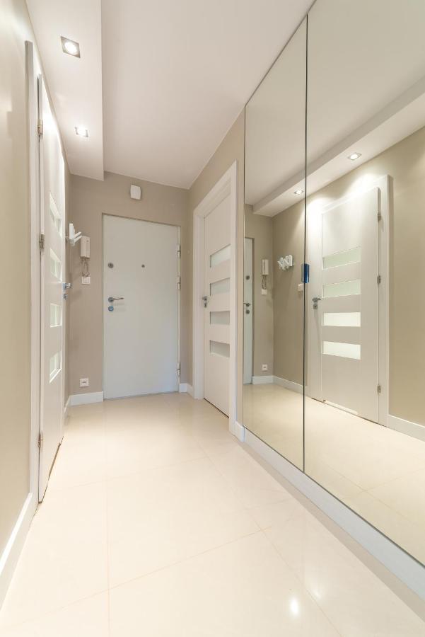 Chmielna 73 P&O Serviced Apartments Warszawa Eksteriør billede